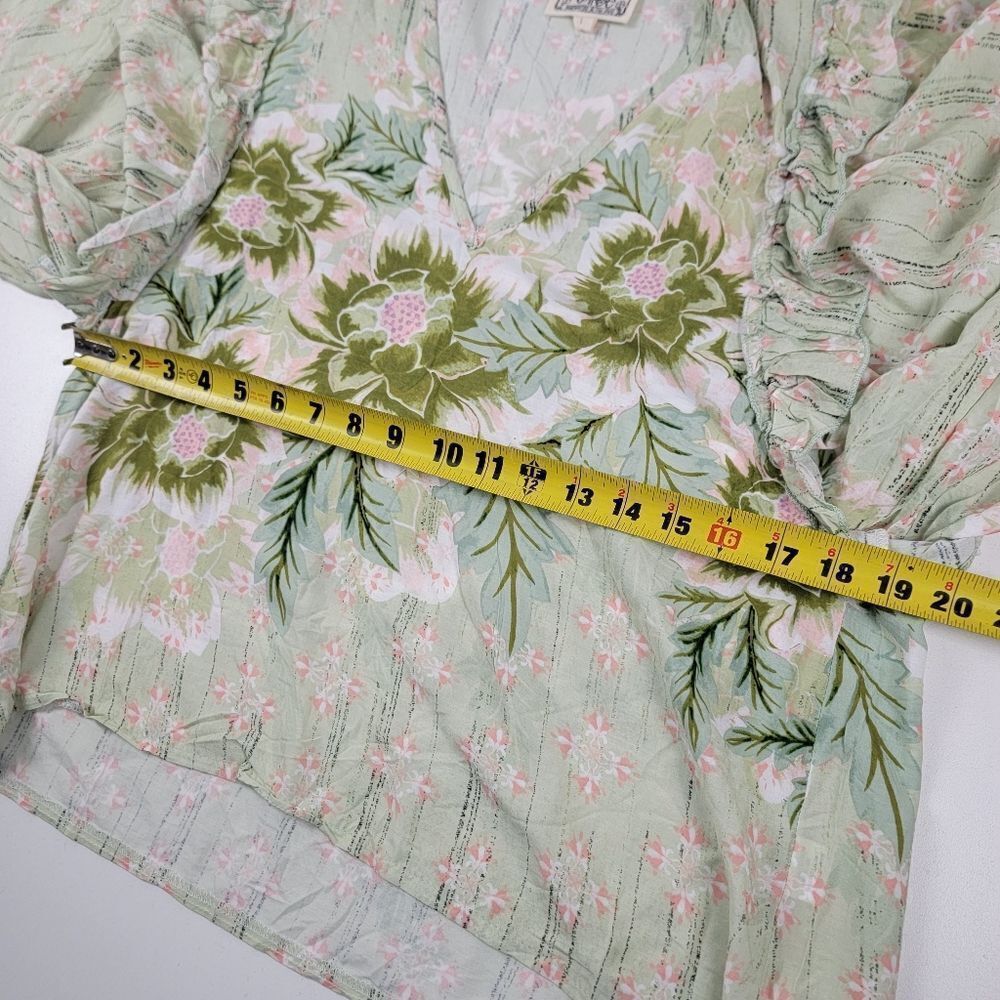 Jaase Light Green Floral V-Neck Ruffle Sleeve Top - Picture 9 of 14